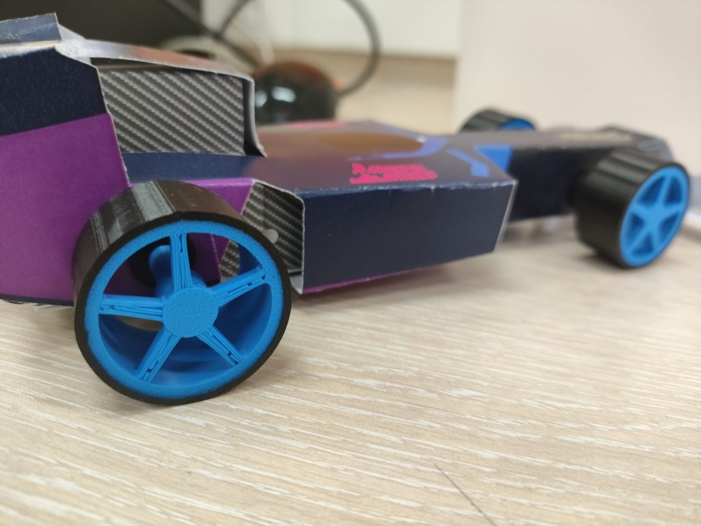 STEM Racing: Τρεις ομάδες, τρία μονοθέσια, μία κοινή μαθησιακή διαδρομή